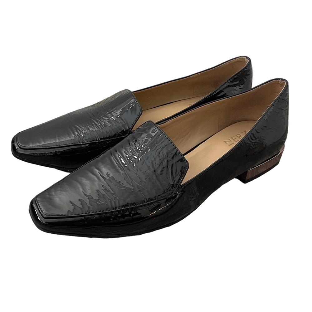 Naturalizer patent leather lack / glossy black flats, statement gold heal Sz: 8M